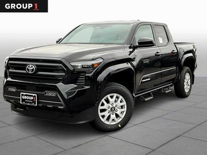 New 2025 Toyota Tacoma SR5