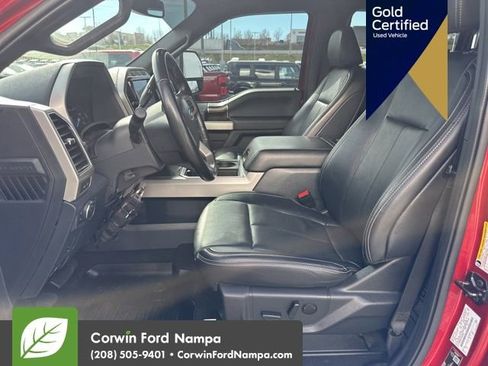 Used 2022 Ford F350 Lariat w/ Chrome Package image 17