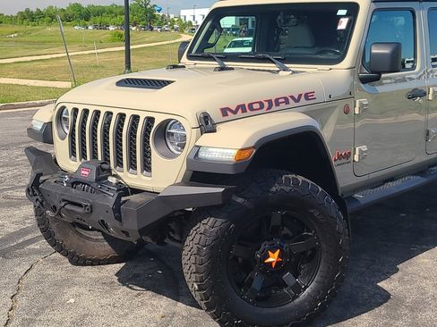 Used 2020 Jeep Gladiator Mojave AWD/4WD image 8