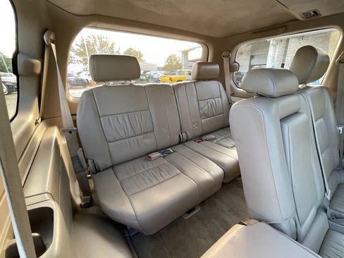 Used 1999 Toyota Land Cruiser image 31