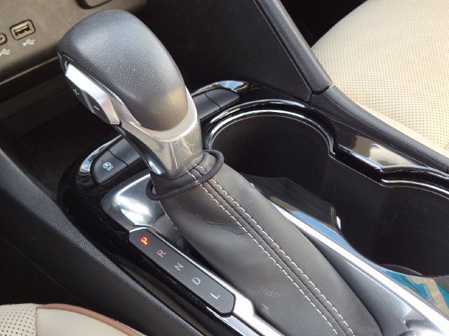 Used 2024 Buick Encore GX Avenir w/ Avenir Convenience Package FWD image 29
