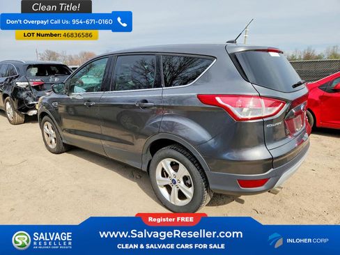 Used 2015 Ford Escape SE image 3