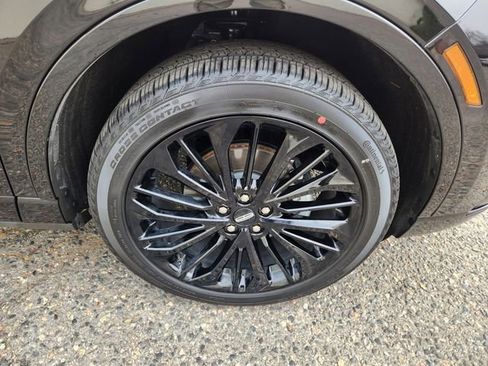 New 2025 Lincoln Corsair Reserve w/ Equipment Group 202A image 18