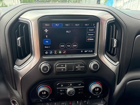 Used 2019 Chevrolet Silverado 1500 RST AWD/4WD image 19