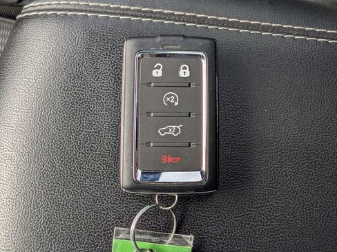 Used 2025 Jeep Grand Cherokee L Laredo w/ Luxury Tech Group I RWD image 33