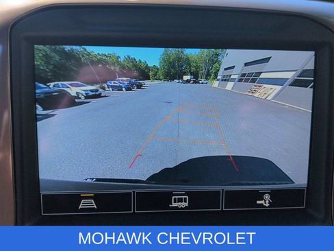 Used 2022 Chevrolet Silverado 1500 High Country w/ LPO, Dark Essentials Package AWD/4WD image 15
