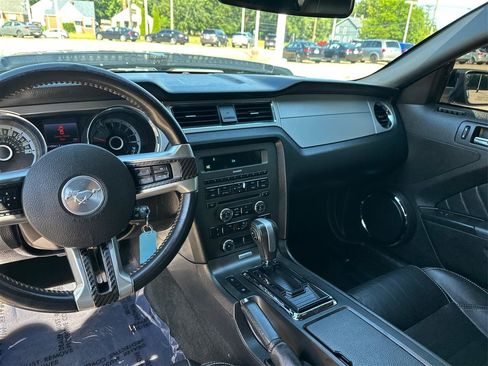 Used 2013 Ford Mustang GT Premium w/ GT Coupe Accessory Pkg 5 RWD image 13