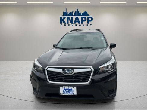 Used 2019 Subaru Forester Premium image 8