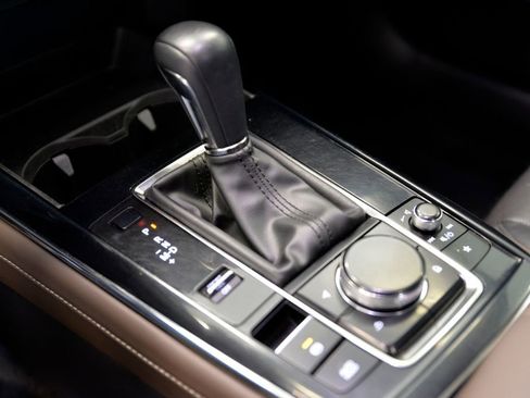 Used 2021 MAZDA CX-30 AWD 2.5 S w/ Premium Package image 26