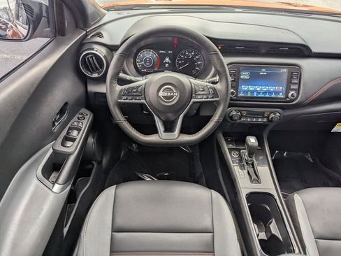 Used 2024 Nissan Kicks SR w/ SR Premium Package image 15
