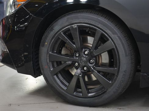 Used 2017 Nissan Maxima 3.5 SL FWD image 28