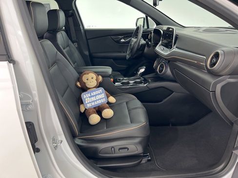 Used 2025 Chevrolet Blazer Premier w/ Driver Confidence II Package image 58