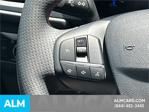 Certified 2025 Ford Escape ST-Line Select AWD/4WD image 29