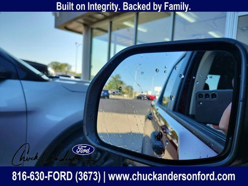 New 2025 Ford Maverick XLT w/ Black Appearance Package image 11