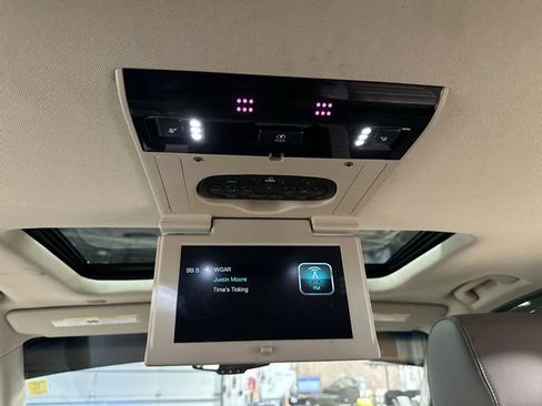 Certified 2018 GMC Yukon Denali w/ Open Road Package image 32