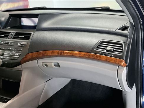 Used 2011 Honda Accord EX-L image 20