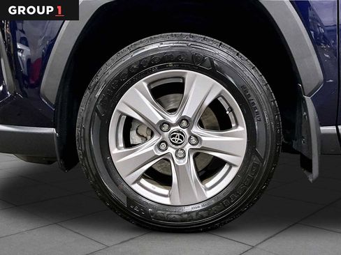 Used 2023 Toyota RAV4 XLE w/ Convenience Package image 11