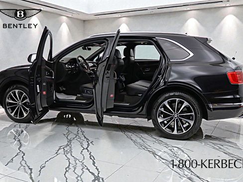 Certified 2017 Bentley Bentayga image 5