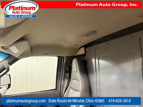 Used 2017 Chevrolet Express 3500 Extended RWD image 14