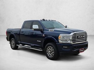 Used 2024 RAM 2500 Limited AWD/4WD video 3