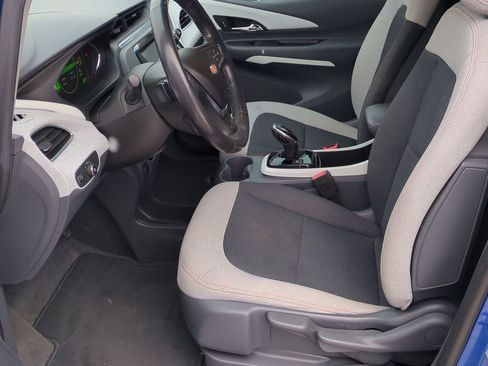 Used 2019 Chevrolet Bolt LT image 17