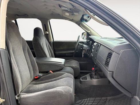 Used 2004 Dodge Dakota SLT w/ Deluxe Convenience Group image 14