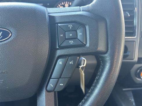 Certified 2019 Ford F150 XLT w/ Equipment Group 302A Luxury image 25