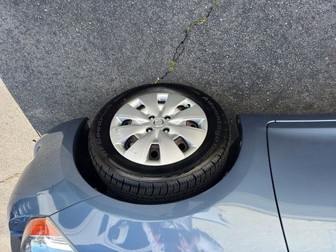 Used 2011 Toyota Yaris Sedan w/ PWR Pkg w/Steel Wheels image 5