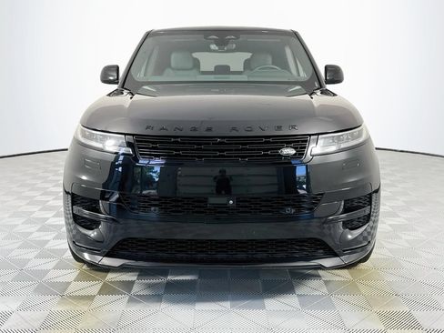 Used 2024 Land Rover Range Rover Sport Dynamic SE AWD/4WD image 2