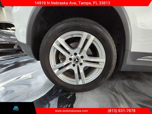 Used 2021 Mercedes-Benz GLA 250 w/ Premium Package image 31