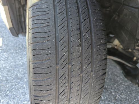 Used 2019 Subaru Crosstrek 2.0i w/ Eyesight System image 38