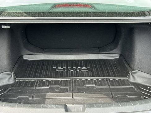 Used 2023 Honda Civic Sport image 25