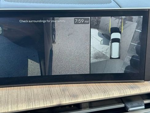 Used 2025 Hyundai Santa Fe Calligraphy AWD/4WD image 30