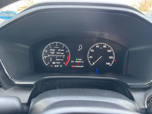 Used 2023 Honda CR-V LX image 17