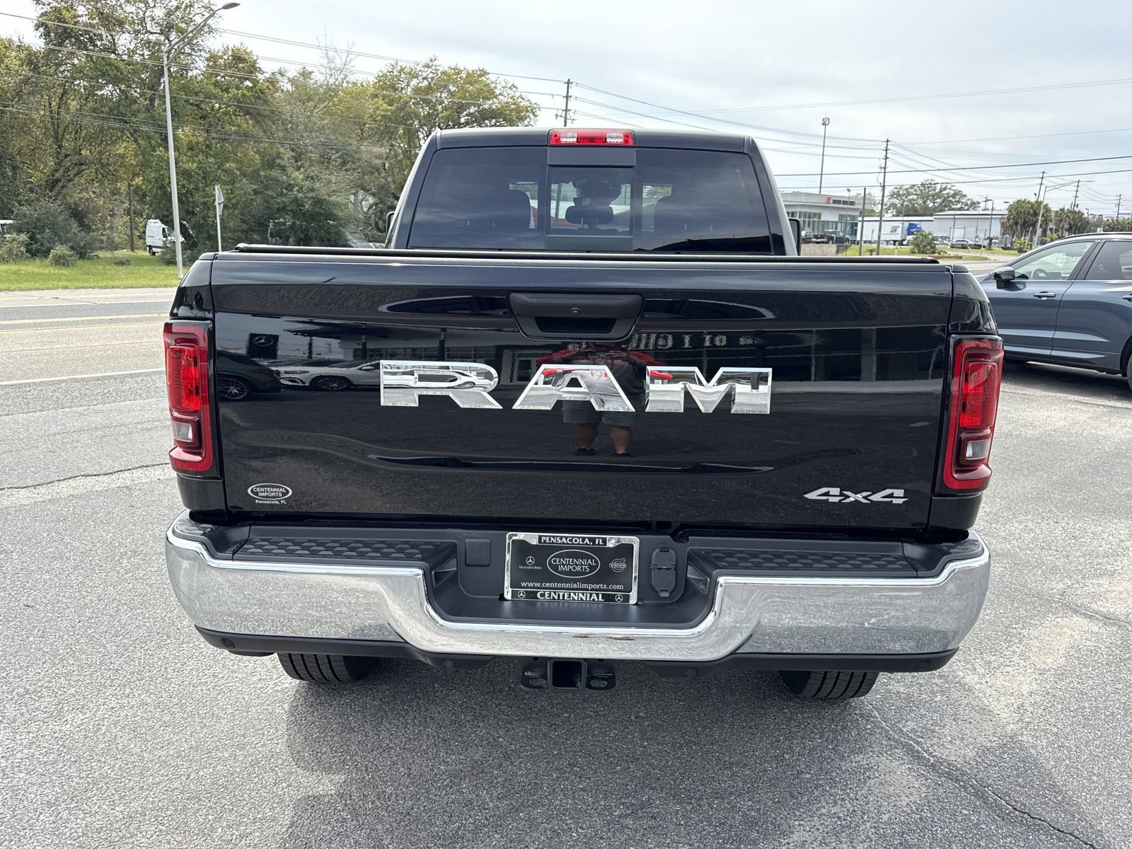 Used 2025 RAM 2500 Tradesman AWD/4WD image 4