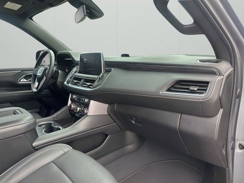 Certified 2022 GMC Yukon SLT w/ SLT Premium Package image 13