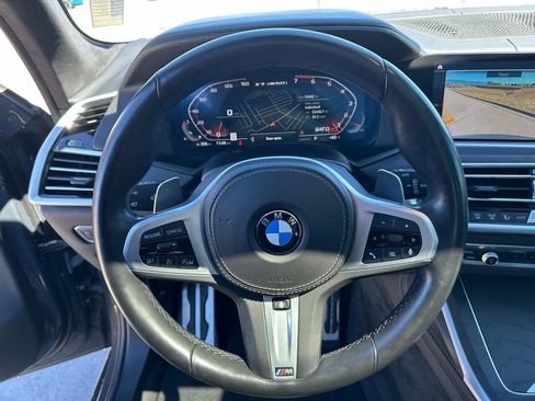 Used 2021 BMW X7 M50i w/ Executive Package image 21
