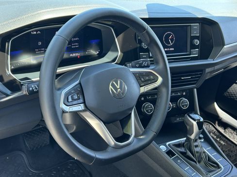 Certified 2024 Volkswagen Jetta SE FWD image 27
