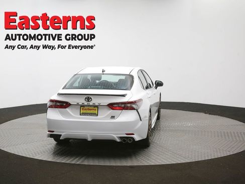 Used 2023 Toyota Camry SE AWD/4WD image 40