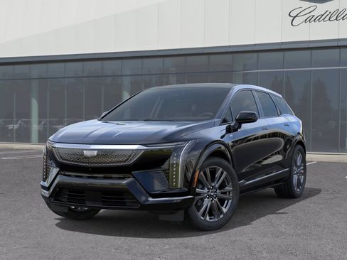 New 2026 Cadillac Optiq Sport 2 w/ LPO, Floor Liner Package RWD image 7