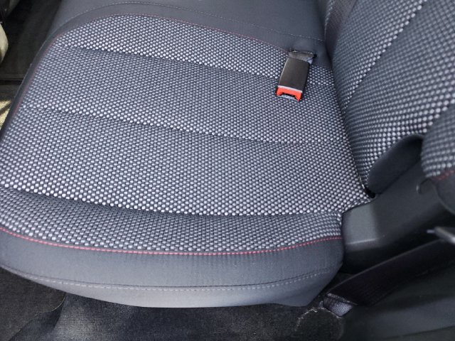 Used 2017 GMC Terrain SLE w/ Chrome Edition FWD image 14