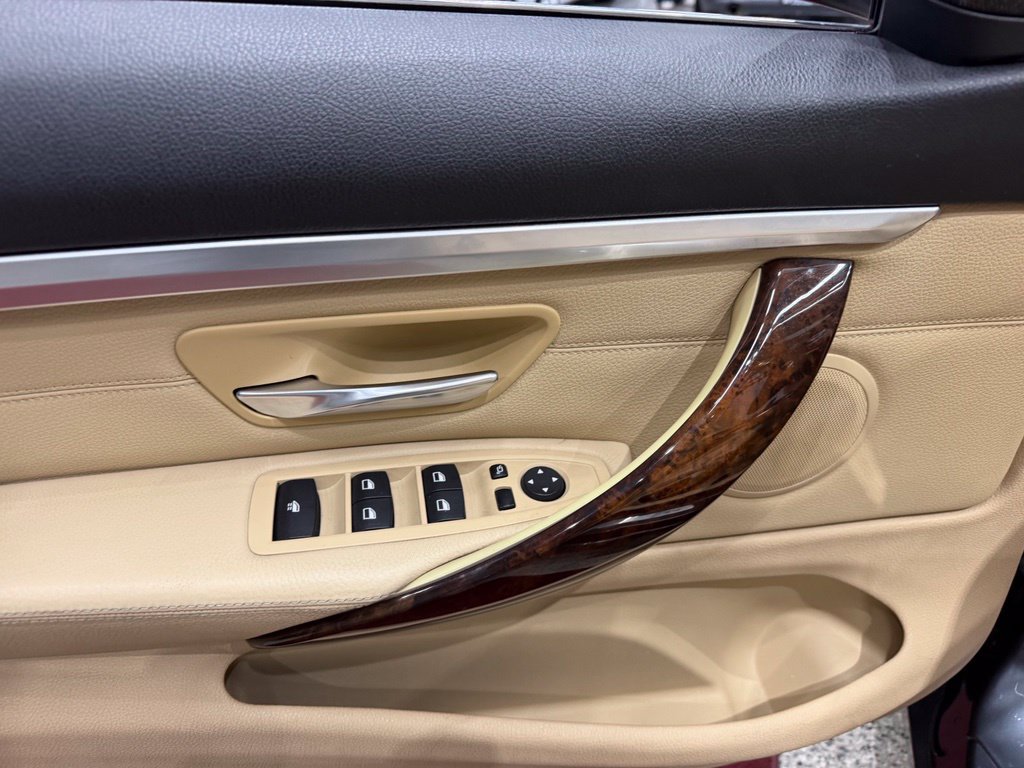 Used 2016 BMW 428i Convertible RWD image 39
