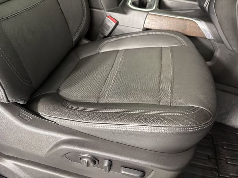 Used 2022 GMC Sierra 2500 Denali image 26