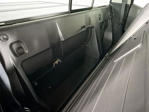 Certified 2022 Toyota Tacoma SR5 w/ Technology Package image 45