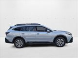 Used 2021 Subaru Outback Premium image 4