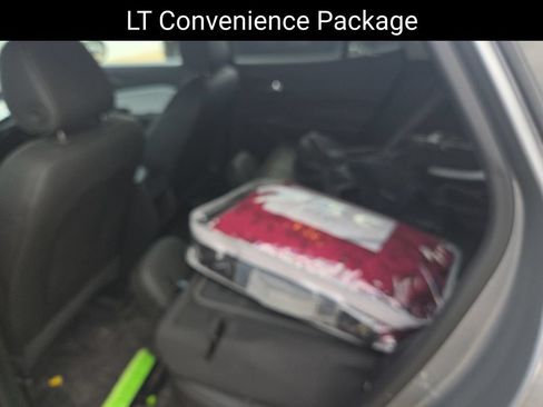 Used 2024 Chevrolet Trax LT w/ Driver Confidence Package FWD image 12