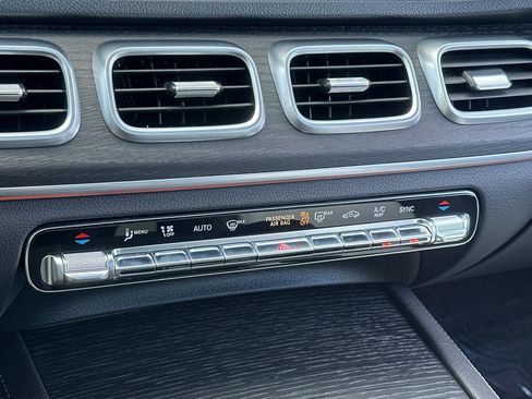 Certified 2023 Mercedes-Benz GLE 450 4MATIC image 21