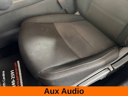 Used 2025 Nissan Sentra SR FWD image 12