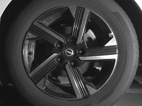 Used 2025 Nissan Sentra SV image 14