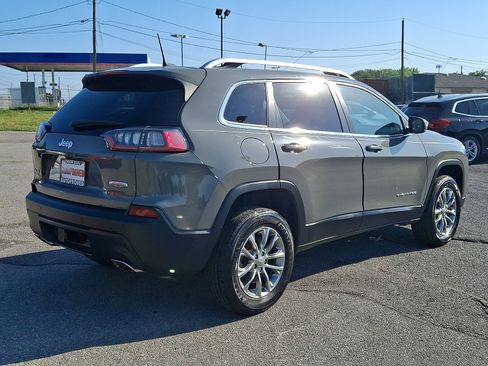 Used 2021 Jeep Cherokee Latitude Lux w/ Comfort/Convenience Group AWD/4WD image 6